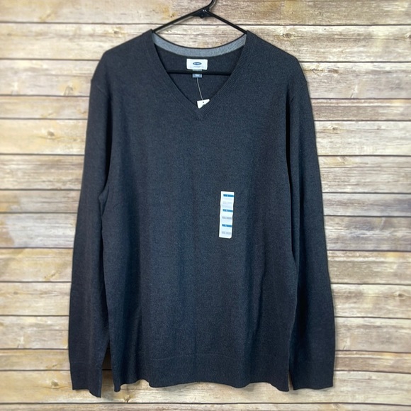 Old Navy Other - NWT Men's Old Navy v-neck sweater